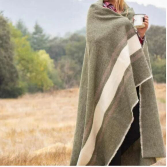 Origaudio Elliston Blanket Green 52"x66" - Picture 7 of 7